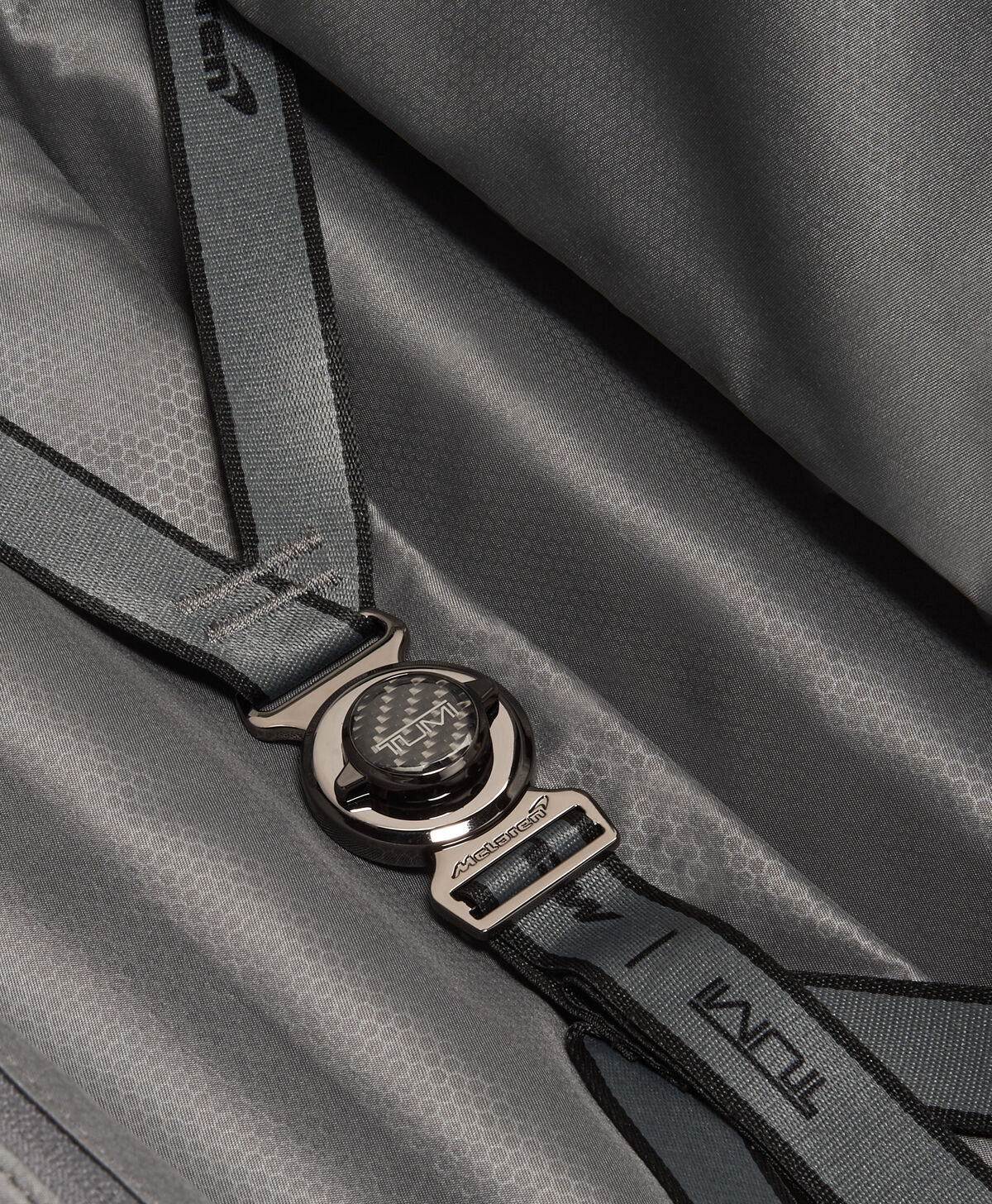 TUMI McLaren Aero &ndash; Dual Access Expandable Carry On