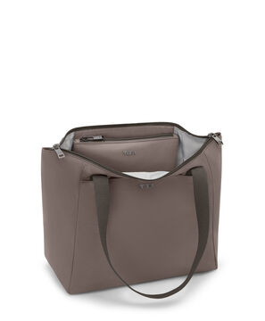 VOYAGEUR Just In Case&reg; Tote Klein