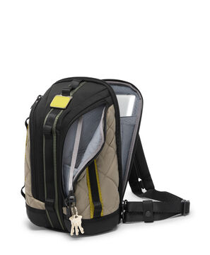 ALPHA BRAVO Knight Schultertasche